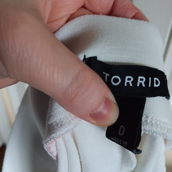 Torrid chiffon skirt Size 0 - Picture 5 of 7